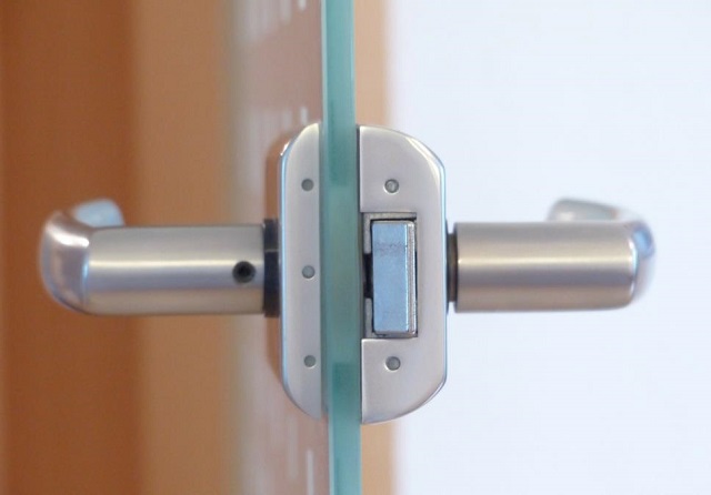 玻璃門(mén)鎖.jpg